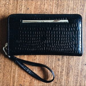 Steve Madden wallet